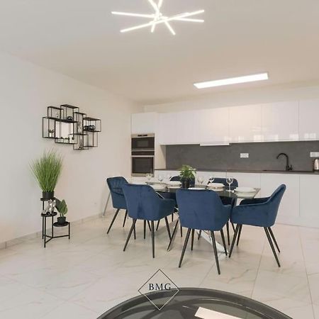 Faubourg Appartement Disneyland Bmyguest Serris Exterior foto